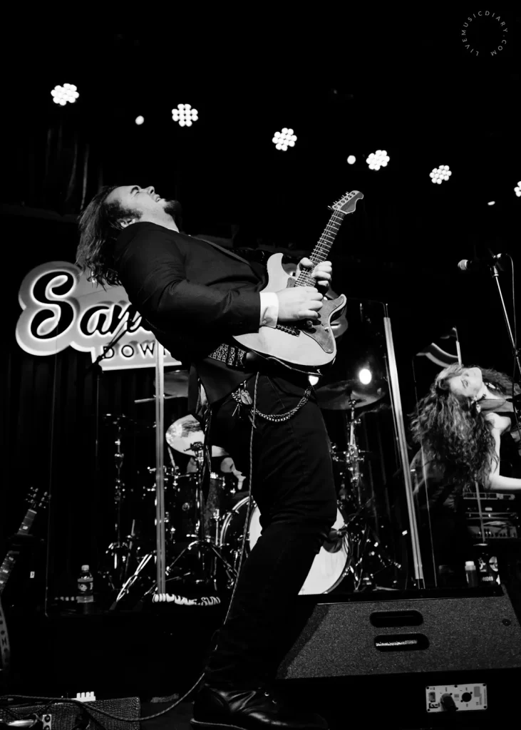 Blake Sailer playing guitar for Mojave Sun at The Sand Dollar | Photo: Miranda Mendelson / LiveMusicDiary.com